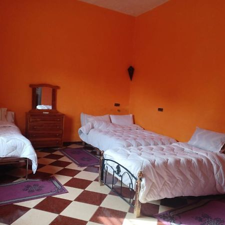 Riad Gnaoua Khamlia Мерзуга Экстерьер фото