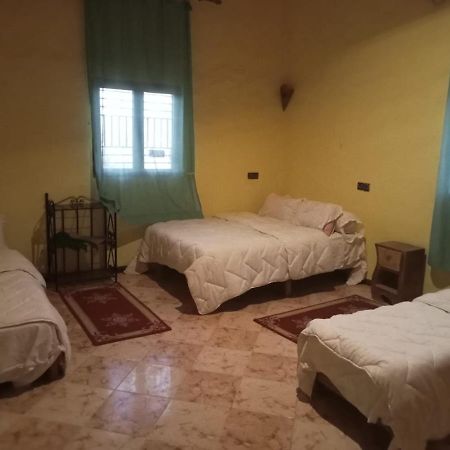 Riad Gnaoua Khamlia Мерзуга Экстерьер фото