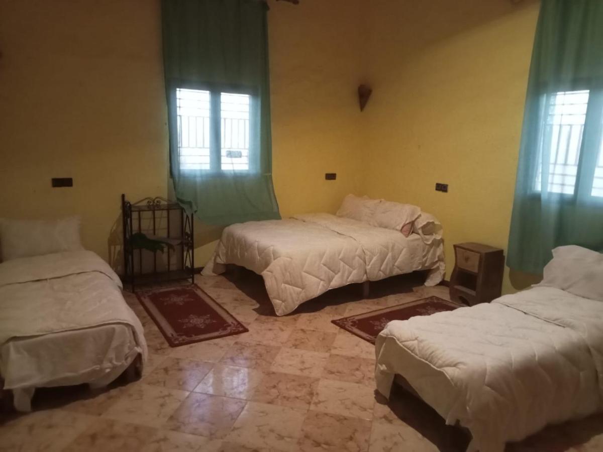 Riad Gnaoua Khamlia Мерзуга Экстерьер фото